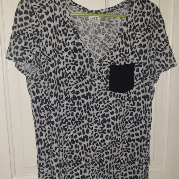 Lot of size medium tshirts - Picture 4 of 5